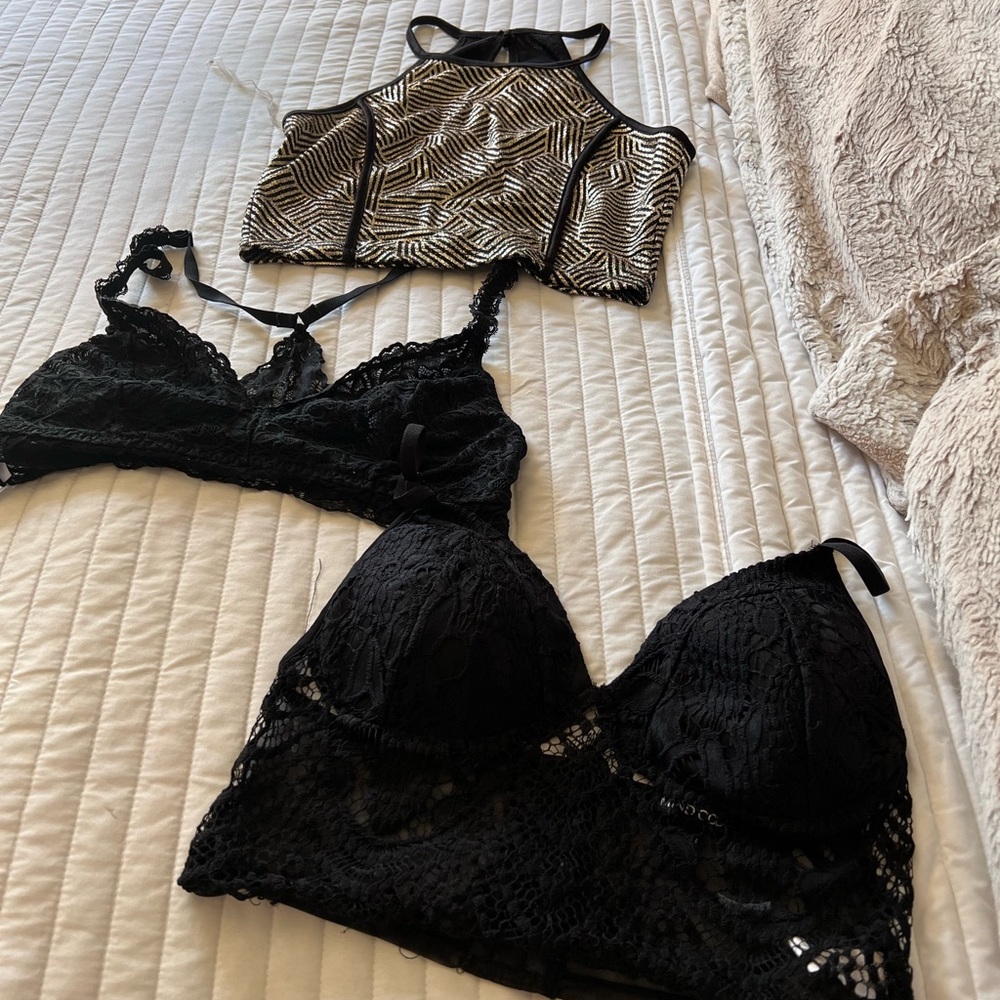 Black tops